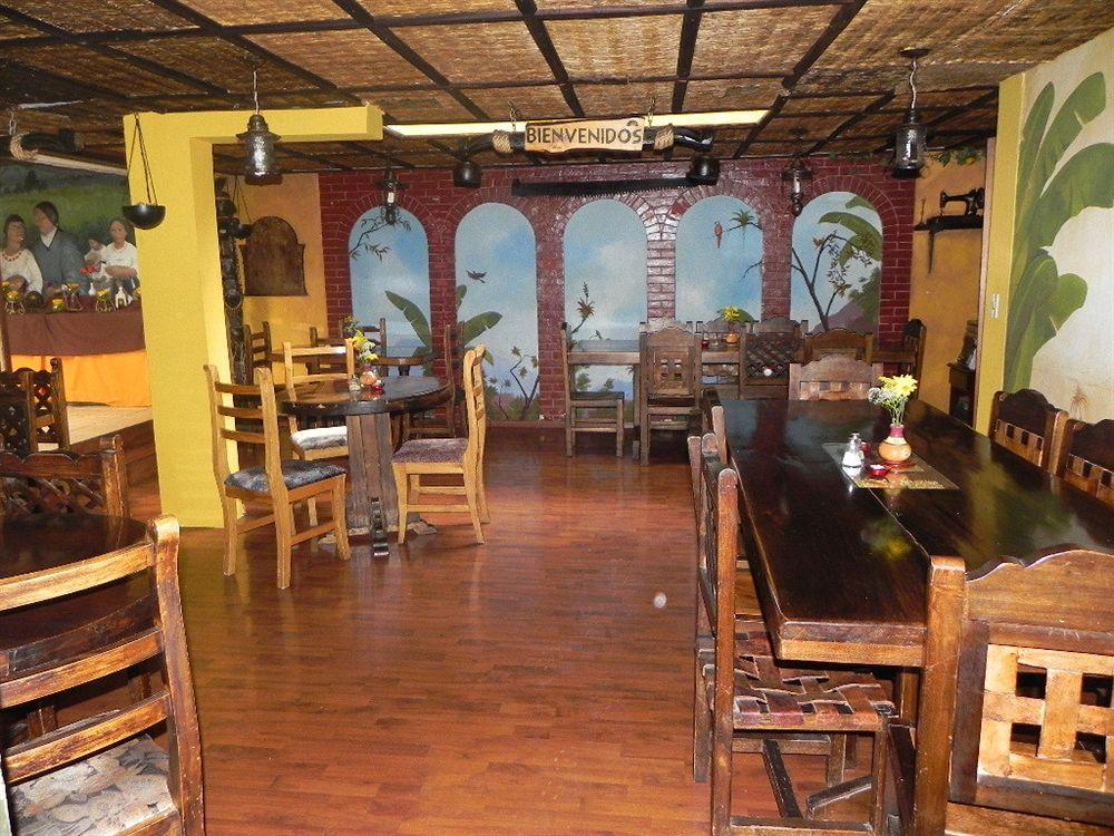 Hotel Nass Sol De Кито Экстерьер фото