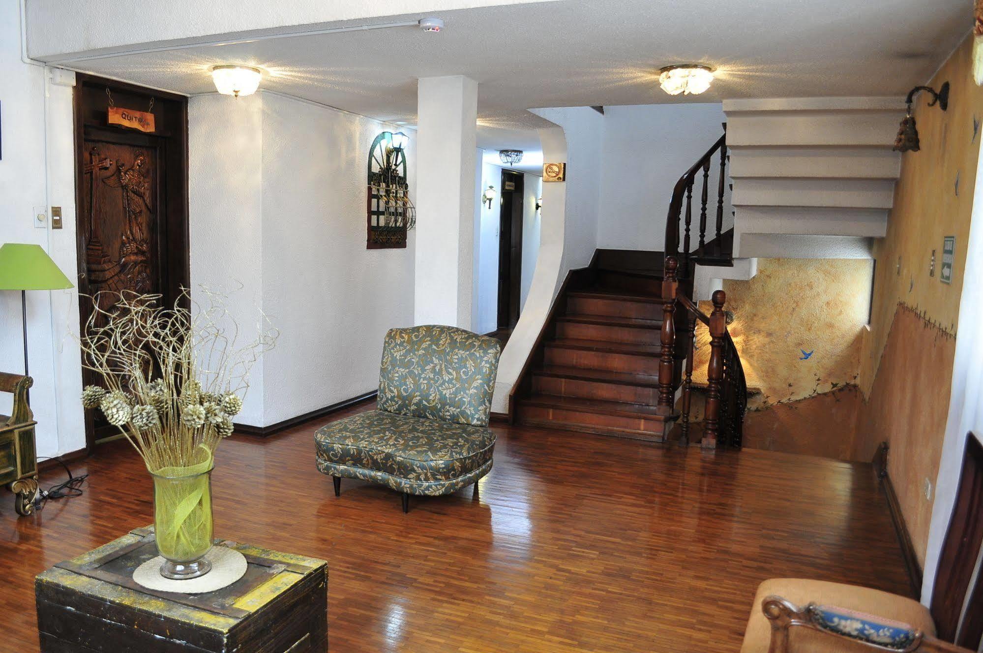Hotel Nass Sol De Кито Экстерьер фото